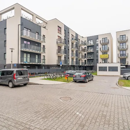 Debniki - Terrace, Air Con, Parking - By Rentujemy Διαμέρισμα Krasków